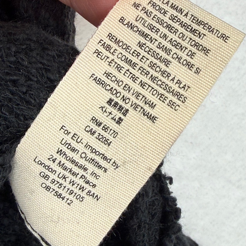We The Free Free People Black Cotton Cropped Oversized Knit Sweater Large - Picture 6 of 8
